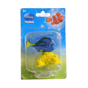 Beverly Hills Teddy Bear Co. Disney Pixar Finding Nemo Dory 2" Figurine On Card